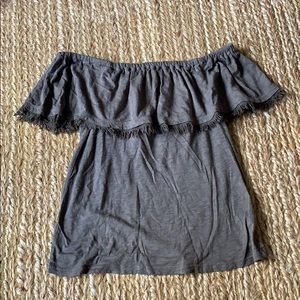 Olive Splendid off the shoulder tee